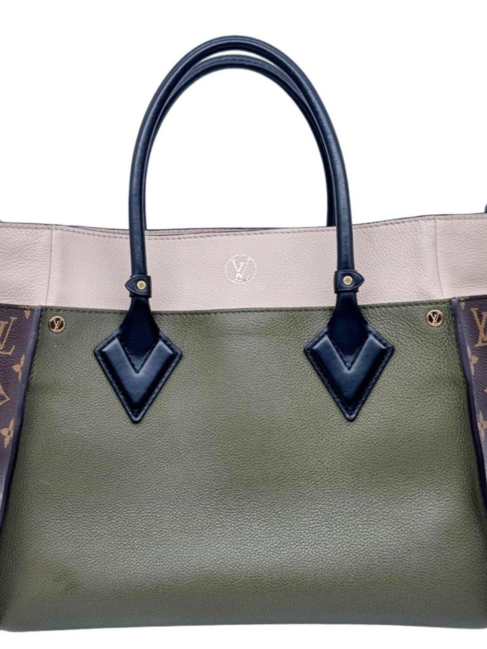 Louis Vuitton  On My Side MM Monogram Canvas Satchel Bag Cream - Picture 3 of 13